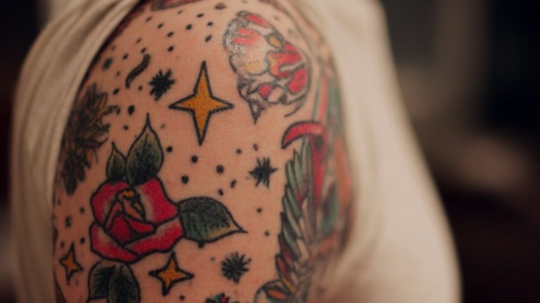 16 High-Impact Half-Sleeve Tattoo Concepts for Men