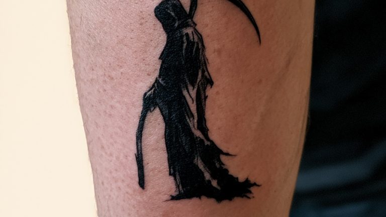 17 Gothic and Mysterious Tattoo Concepts