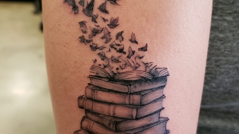13 Stunning Library Tattoo Concepts